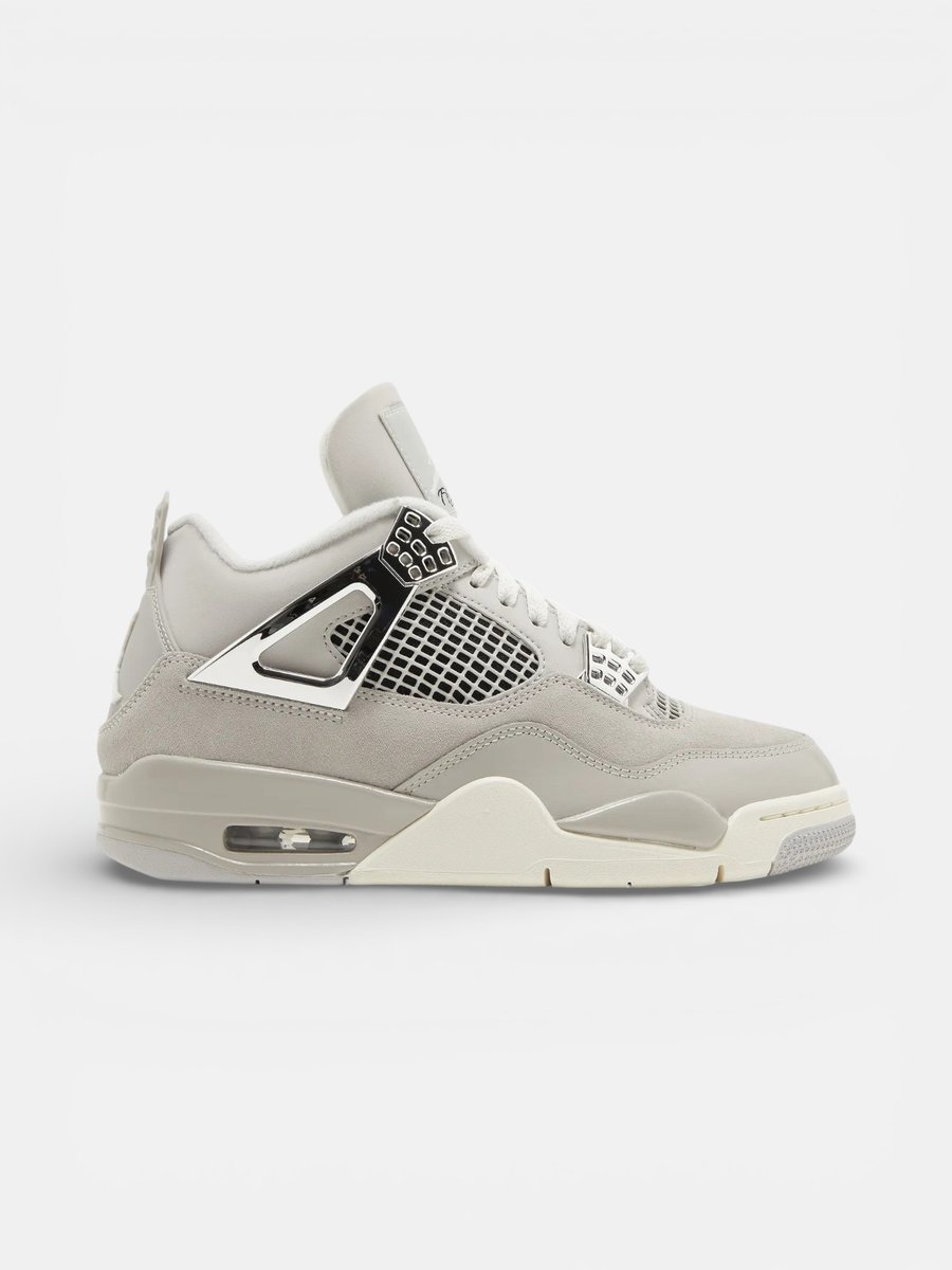 Jordan 4 Retro Frozen Moments