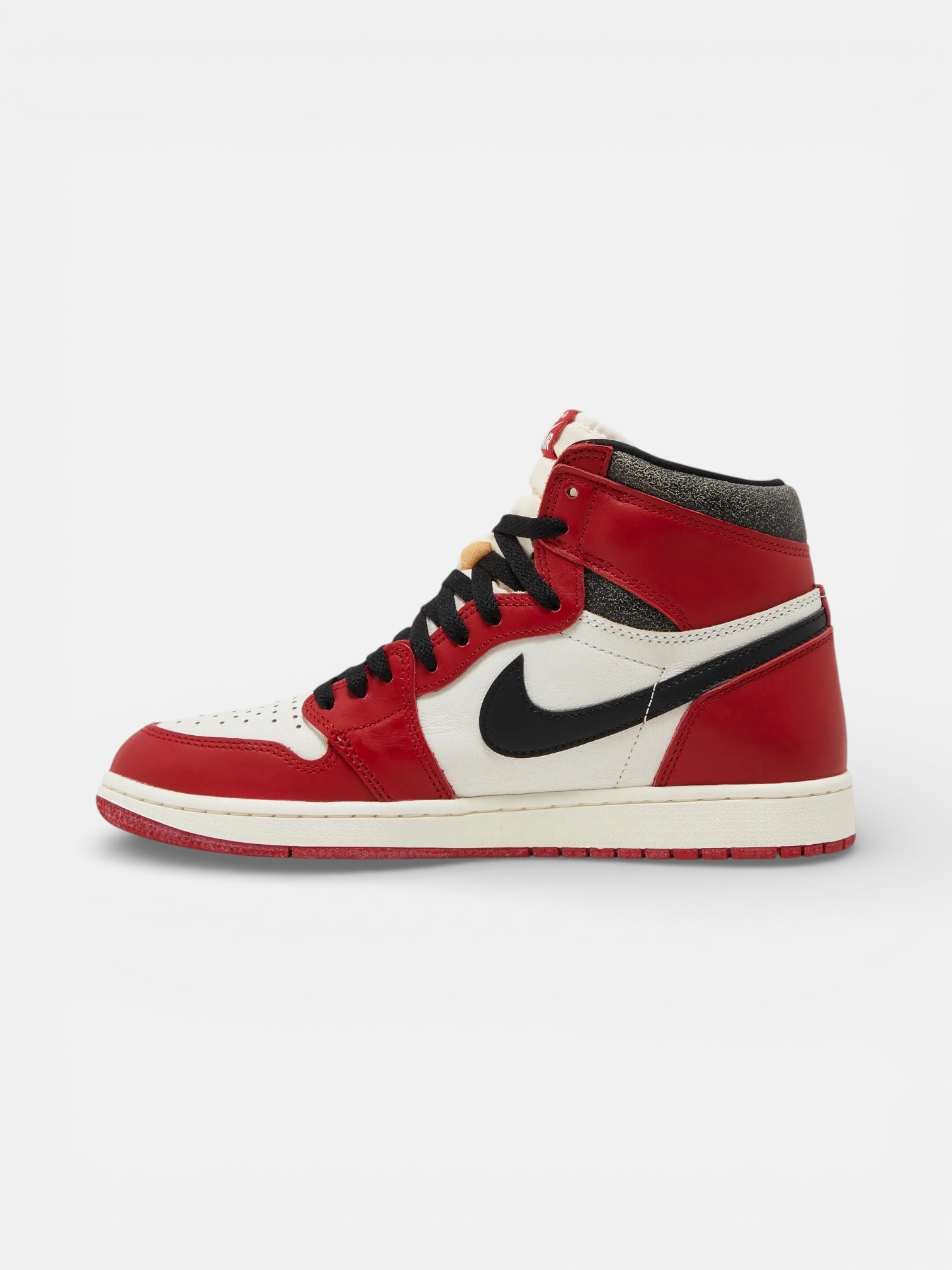 Jordan Jordan 1 Retro High OG Chicago Lost and Found – close-up detail view in premium quality with AA+ craftsmanship