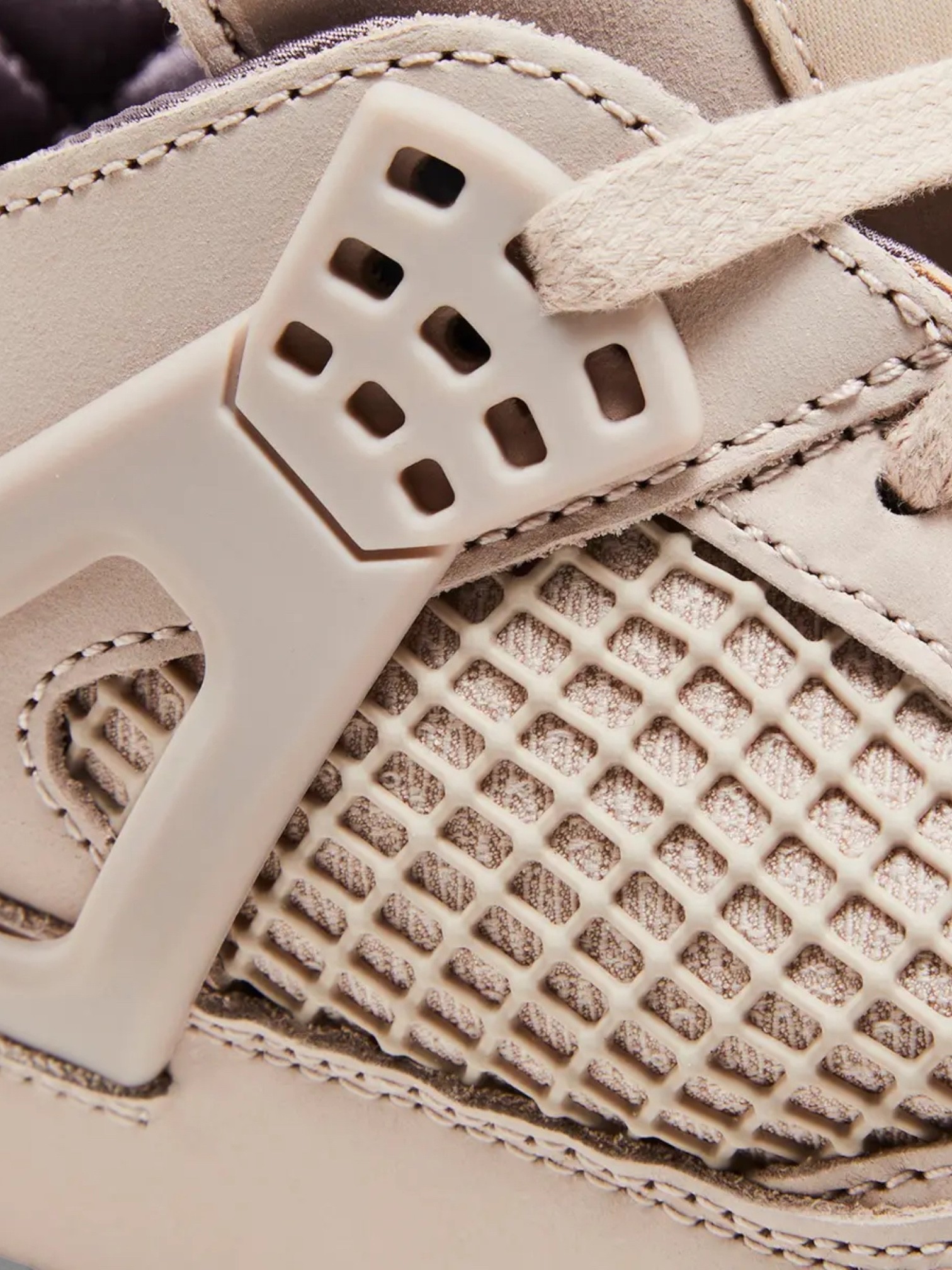 Jordan Jordan 4 Retro While You Were Sleeping – detail view in premium quality with AA+ craftsmanship