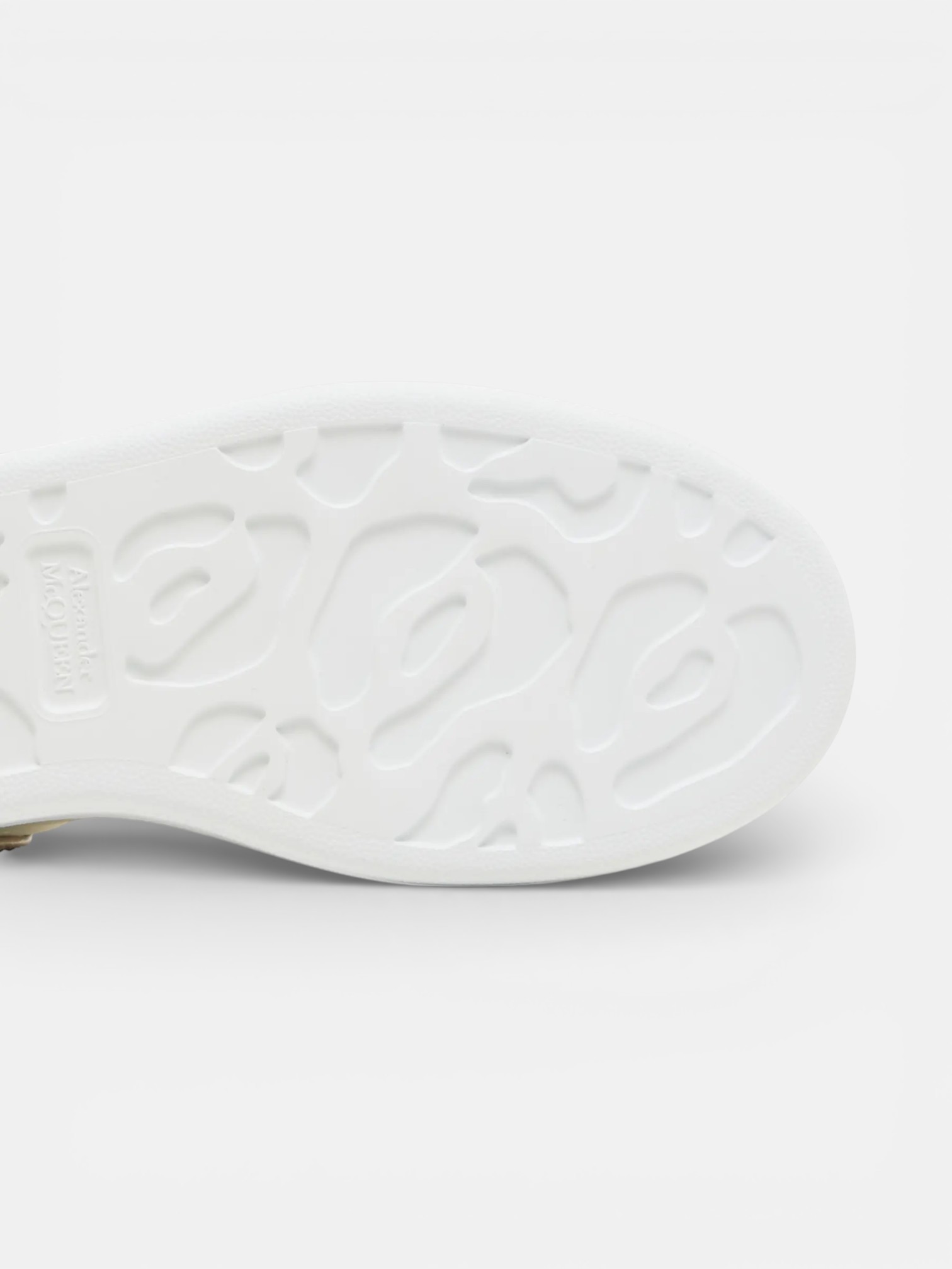 Alexander Alexander McQueen Sneaker White Calico Glitter – detail view in premium quality with AA+ craftsmanship
