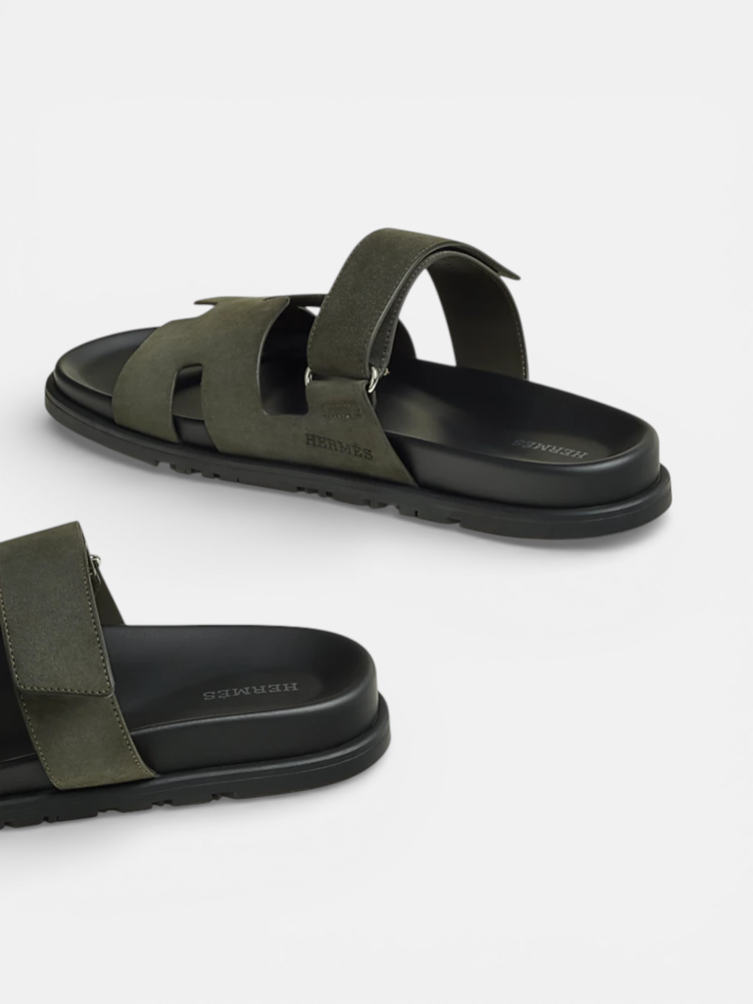 Hermes Hermes Chypre Sandal Vert Foret – back view in premium quality with AA+ craftsmanship