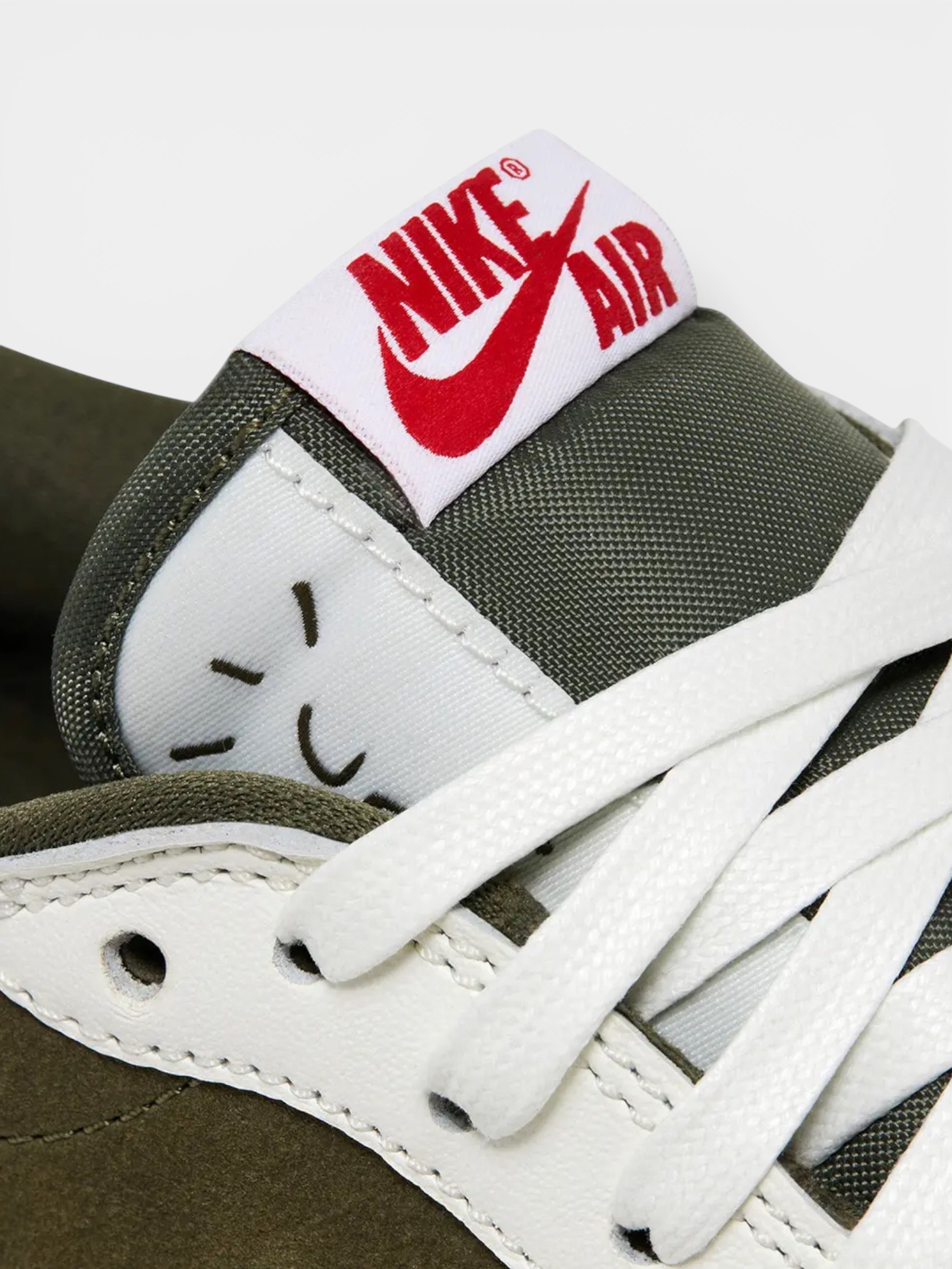 Jordan Jordan 1 Low Travis Scott Medium Olive – detail view in premium quality with AA+ craftsmanship