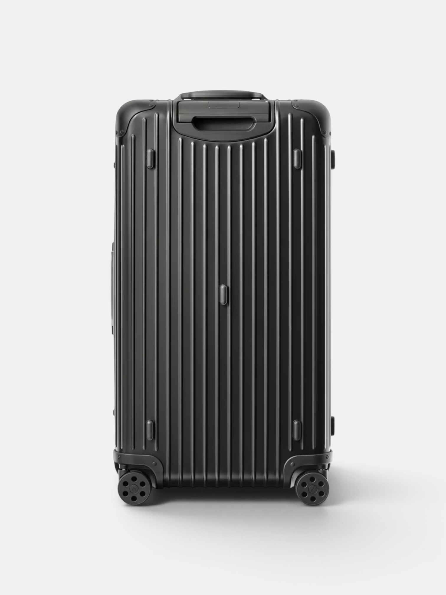 Rimowa Rimowa Trunk Plus Black – close-up detail view in premium quality with AA+ craftsmanship