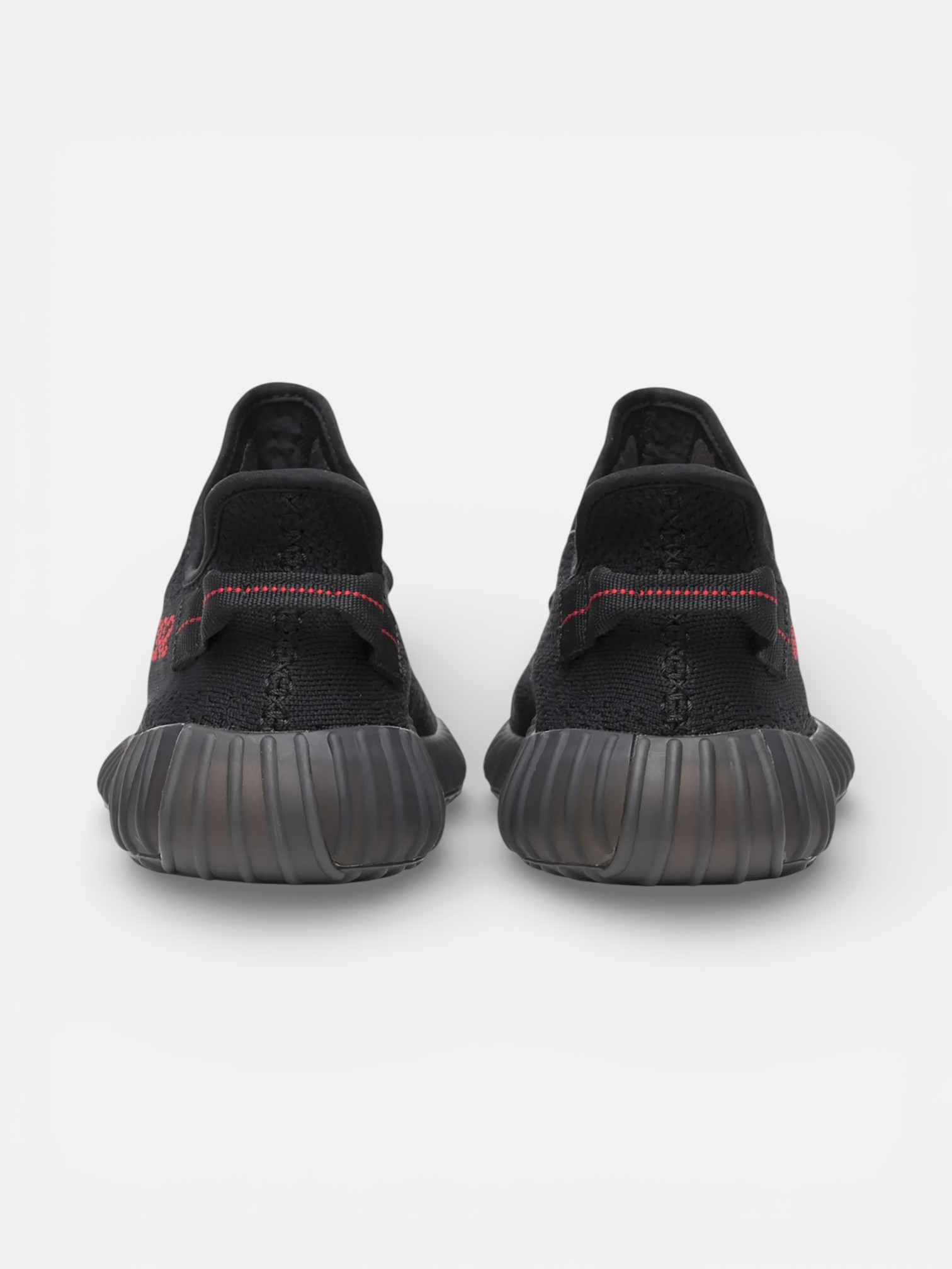Adidas Adidas Yeezy Boost 350 V2 Bred – detail view in premium quality with AA+ craftsmanship