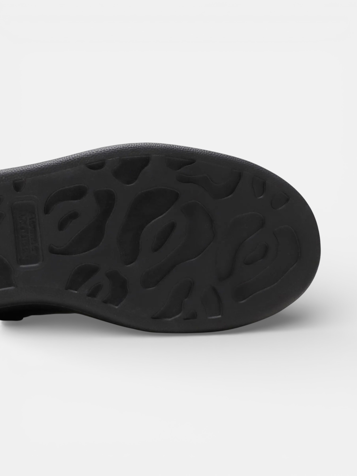 Alexander Alexander McQueen Sneaker All Black – detail view in premium quality with AA+ craftsmanship