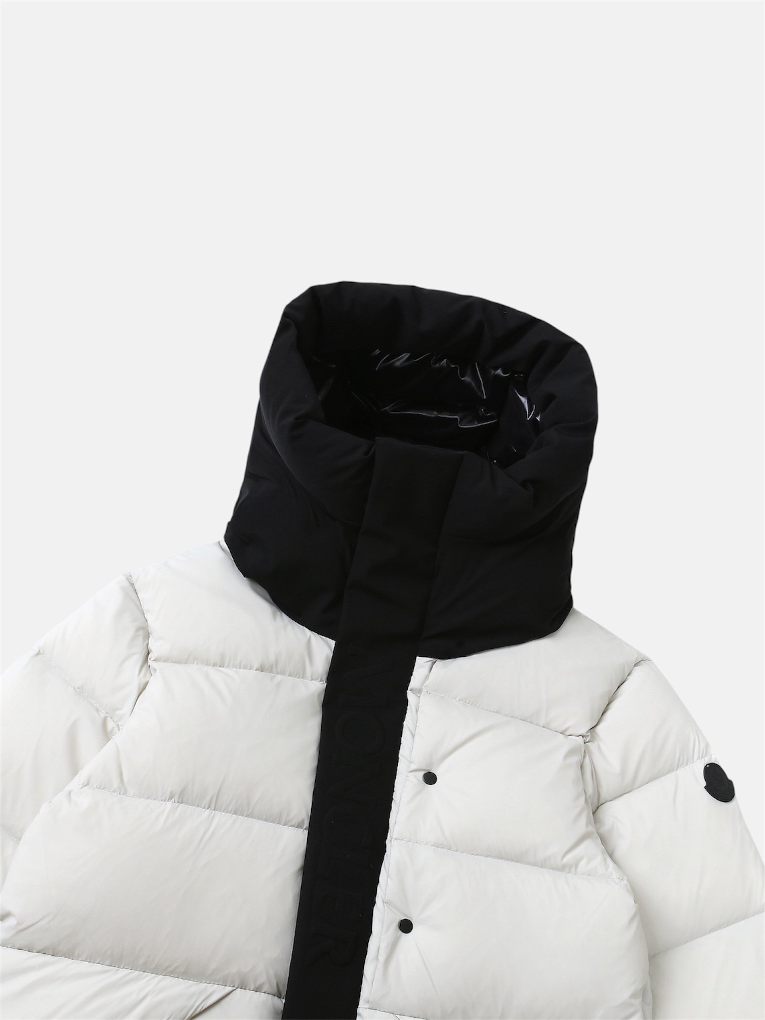 Moncler Moncler Madeira Down Jacket White – back view in premium quality with AA+ craftsmanship