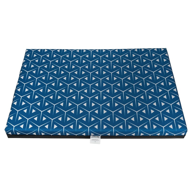 Dog Beds & Crates