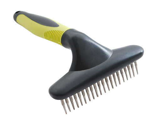 Double Rake With Rubber Grip Handle