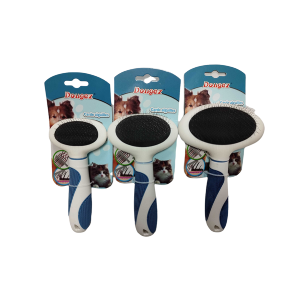 Oval Slicker Brush With Rubber Grip Handler