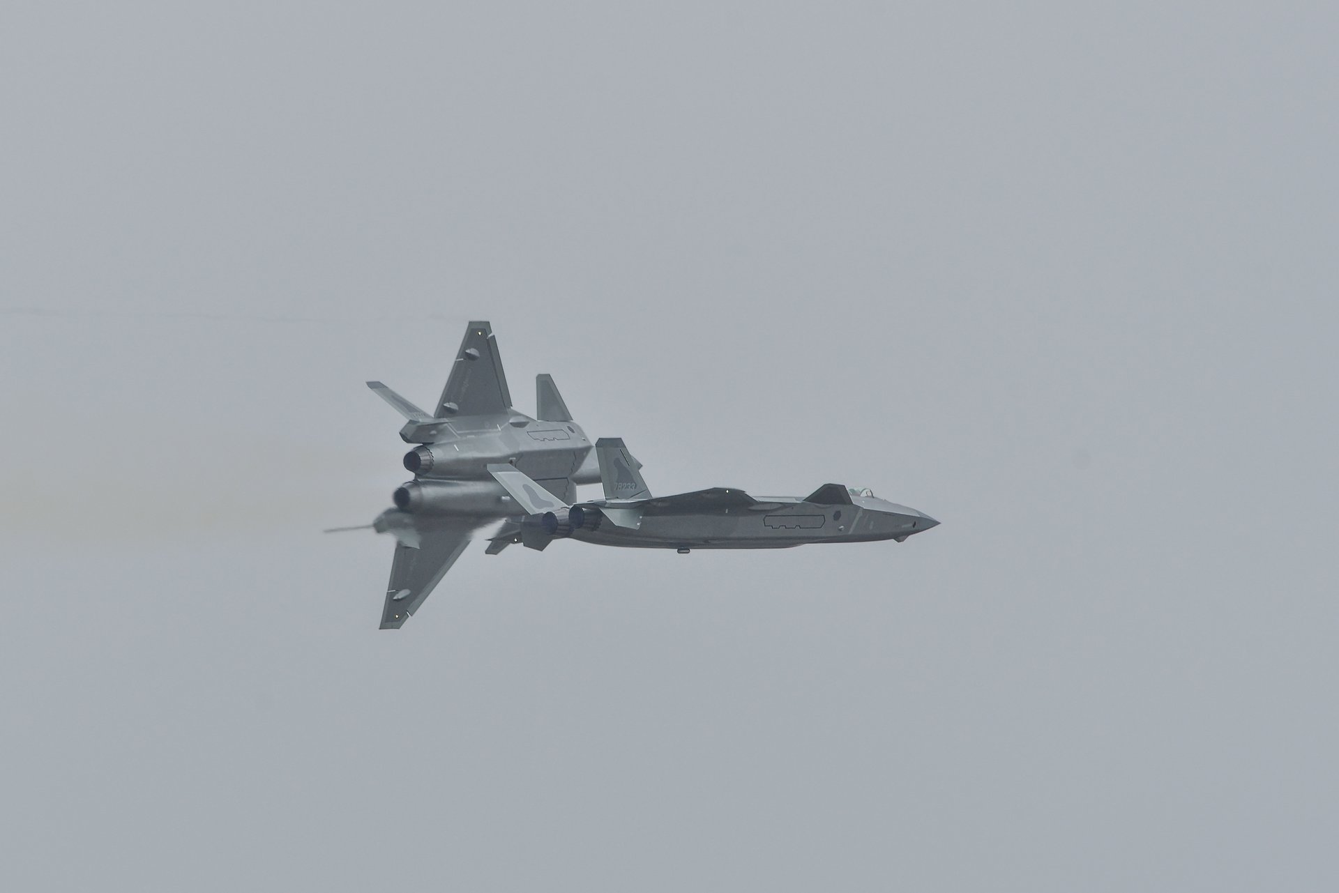 J-20 formation