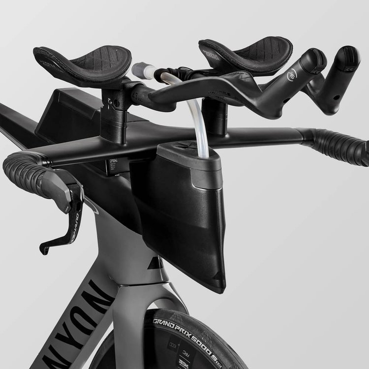 CANYON SPEEDMAX CF 8 DI2 - Review, Test & Price