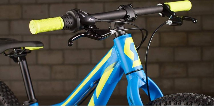 SCOTT SCALE JR 24 PLUS - Review, Specs & Price