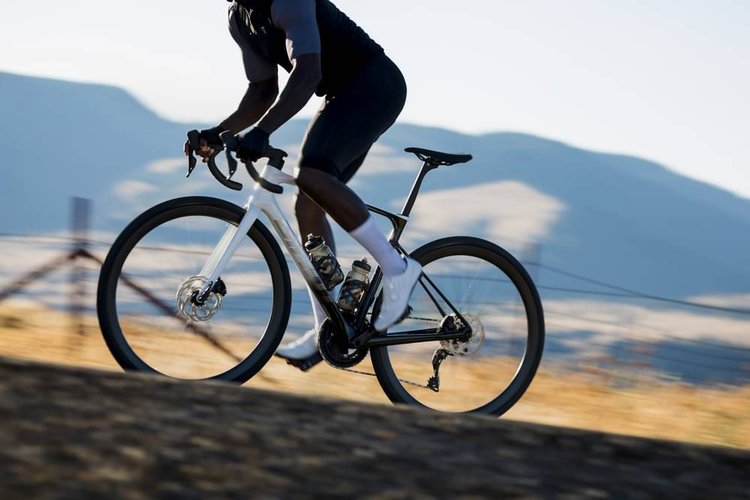 GIANT DEFY ADVANCED PRO 1 - Review, Test & Price