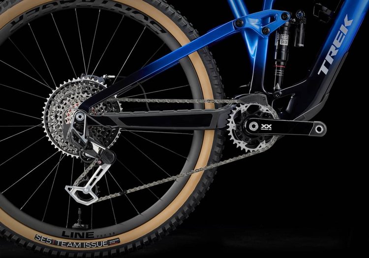 TREK FUEL EXE 9.9 XX AXS T-TYPE 2025 - Review, Test & Price