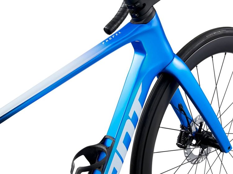 GIANT PROPEL ADVANCED PRO 0 - Test, Avis, Poids et Prix