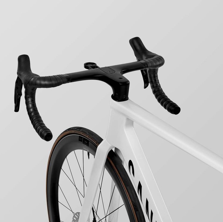 Photo du Canyon Aeroad CF SLX 7 Di2 2025