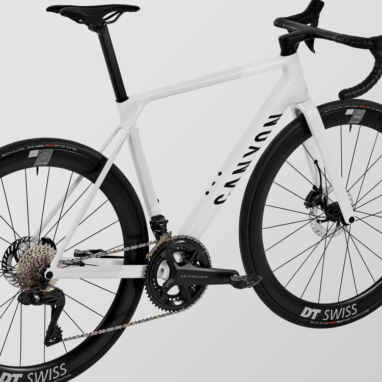 CANYON ULTIMATE CF SLX 8 DI2 SPEED 2024 - Review, Test & Price