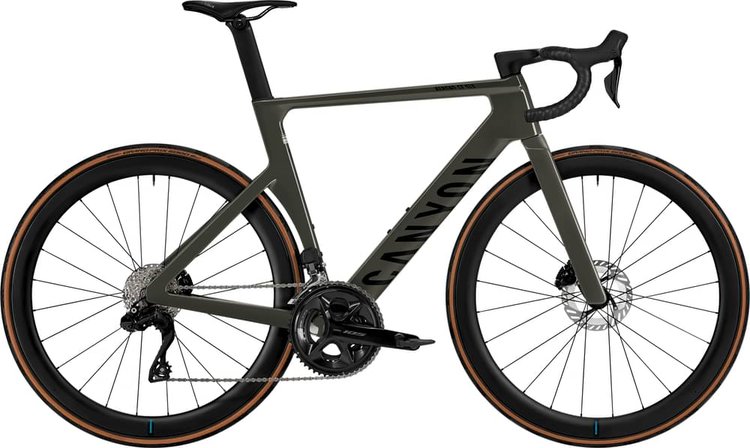 CANYON AEROAD CF SLX 7 DI2 C46 2025 - Test, Gewicht & Review
