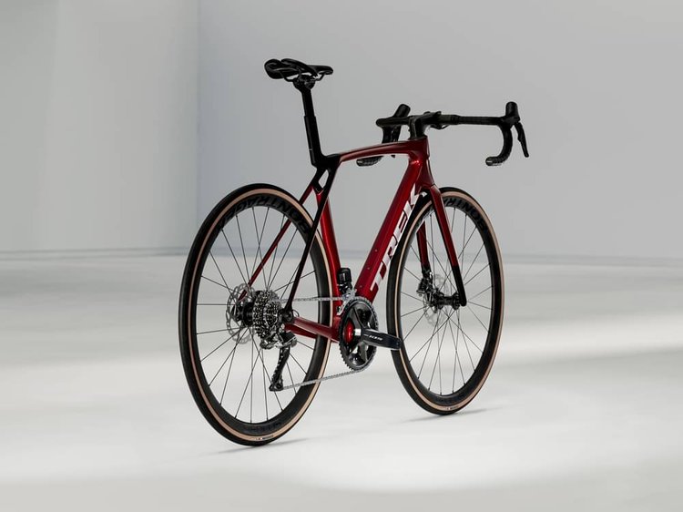 TREK MADONE SL 6 GEN 8 2025 - Review, Test & Price