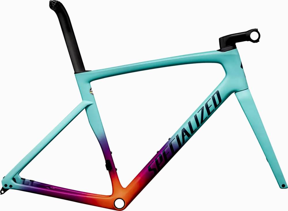 PINARELLO DOGMA F10 ULTEGRA DI2 BIKE 2019 - Review, Test & Price