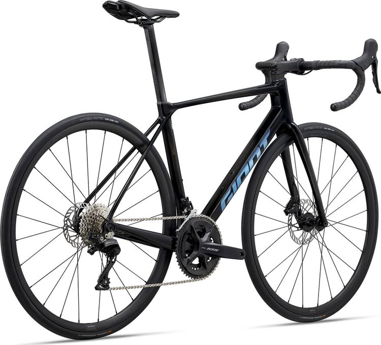 GIANT TCR ADVANCED 2 KOM 2025 - Review, Test & Price