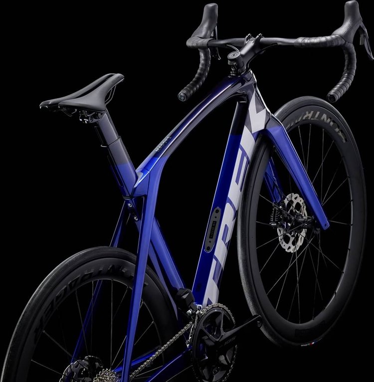 TREK MADONE SL 6 DI2 GEN 6 - Review, Test & Price