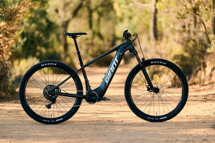 GIANT FATHOM E+ 2 2024 - Review, Test & Price