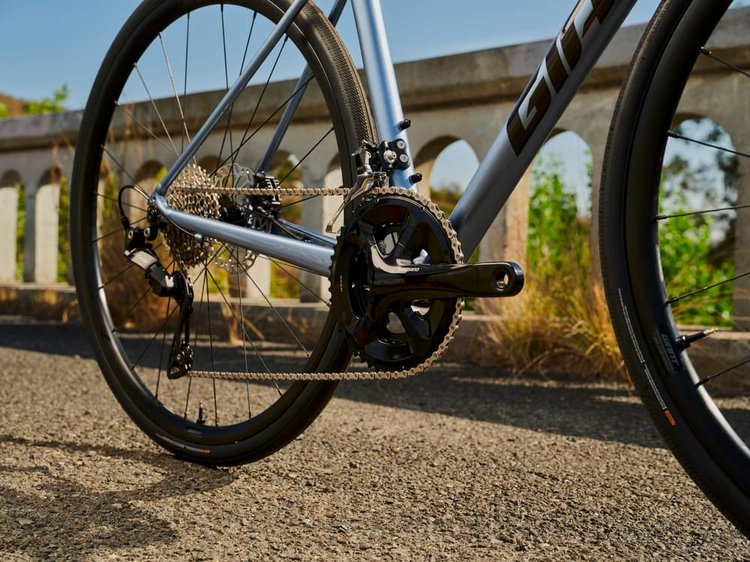 GIANT CONTEND AR 1 2025 - Review, Test & Price