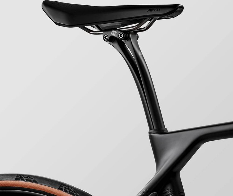 CANYON ENDURACE CF SLX 7 AXS - Review, Test & Price