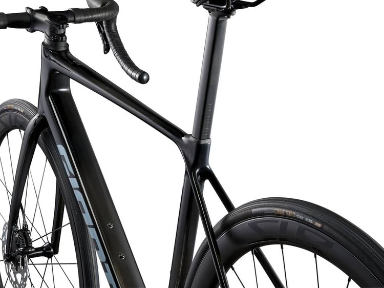 GIANT TCR ADVANCED PRO 1 DI2 2025 - Review, Test & Price