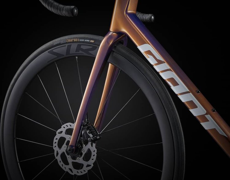GIANT TCR ADVANCED PRO 2 2025 - Review, Test & Price