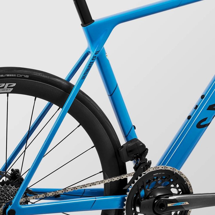 CANYON ULTIMATE CF SL 8 AXS MOVISTAR 2024 - Review, Test & Price