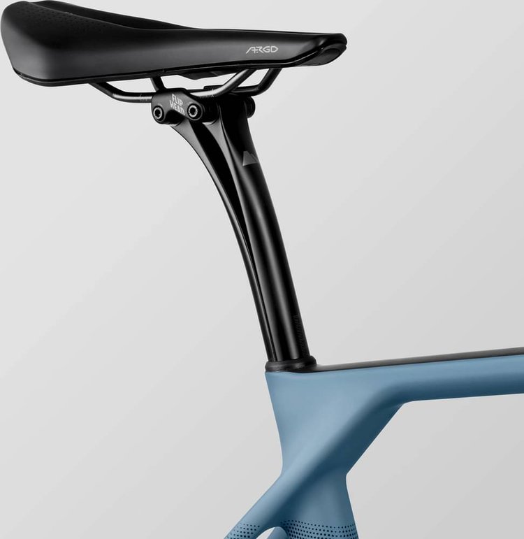 CANYON ENDURACE CF SLX 7 AXS - Review, Test & Price