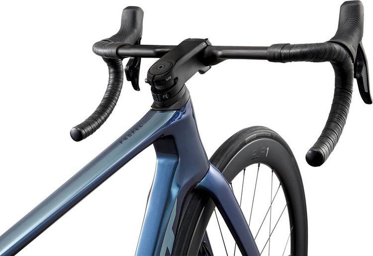 GIANT PROPEL ADVANCED PRO 0 AXS 2025 - Review, Test & Price