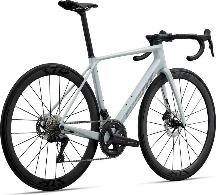 GIANT TCR ADVANCED PRO 0-DI2 2027 - Review, Test & Price