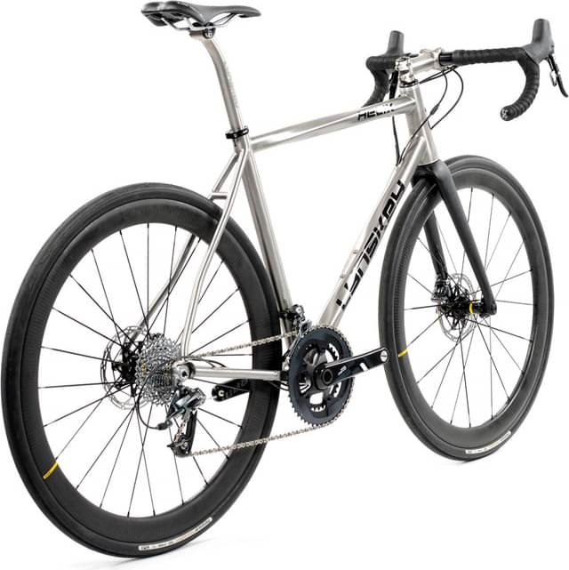 LYNSKEY HELIX SHIMANO ULTEGRA DI2 - Review, Test & Price