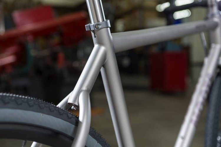 MOOTS ROUTT RSL SRAM RED AXS 1X WIDE XLPR 2022 - Test, Opiniones y Precio