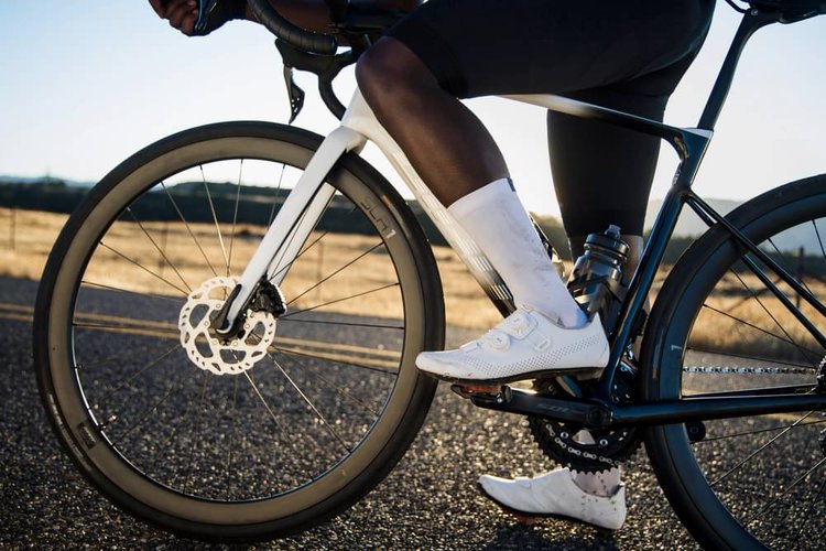 GIANT DEFY ADVANCED PRO 1 - Review, Test & Price