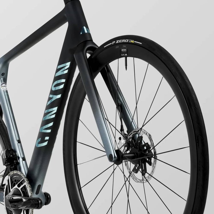 CANYON ULTIMATE CFR AXS 2026 - Review, Test & Price