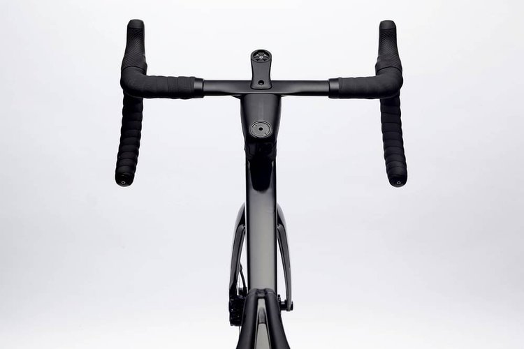 CANNONDALE SUPERSIX EVO HI-MOD DISC ULTEGRA DI2 2020 - Review