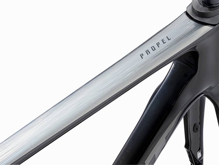 GIANT PROPEL ADVANCED SL FRAMESET 2025 - Review, Test & Price