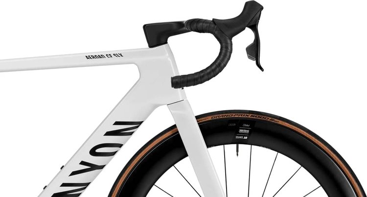 CANYON AEROAD CF SLX 7 AXS SPEED 2025 - Review, Test & Price