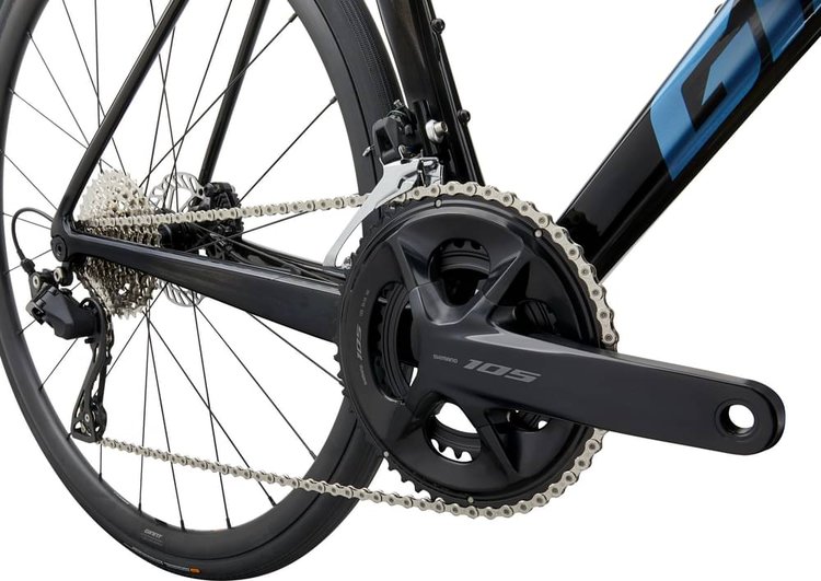 GIANT TCR ADVANCED 2 2025 - Review, Test & Price