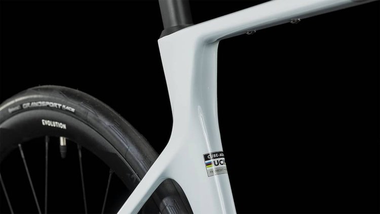CUBE AGREE C:62, PRO - Specs, Review, Test & Price
