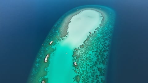 Crystal Clear Turquoise Bay with White Sand Desktop Preview