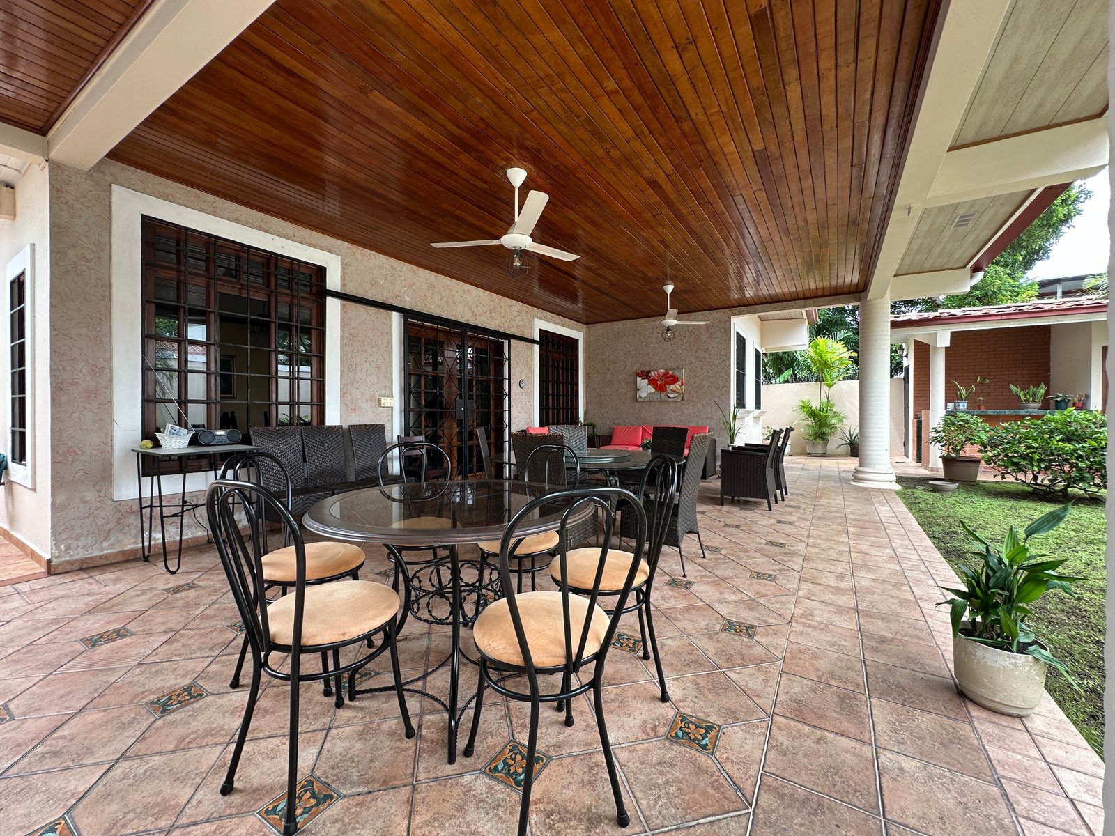 Casa en Betania — terraza techada