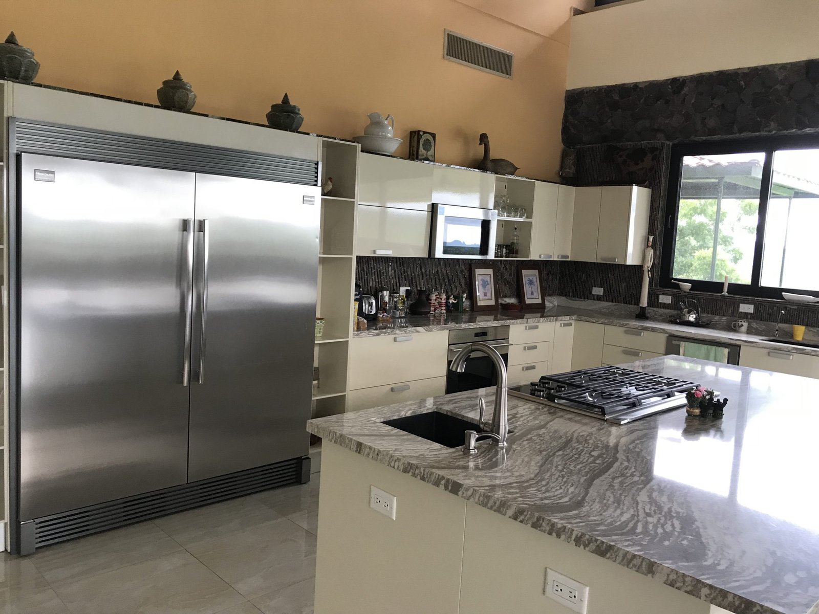 cocina de acero inoxidable