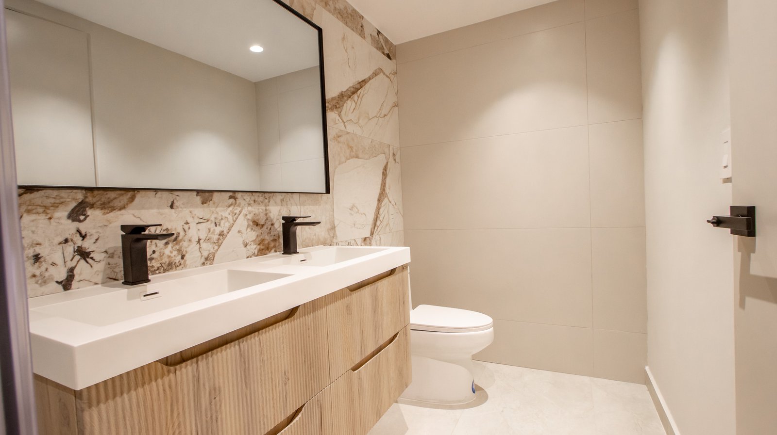 Baño Recamara Principal.