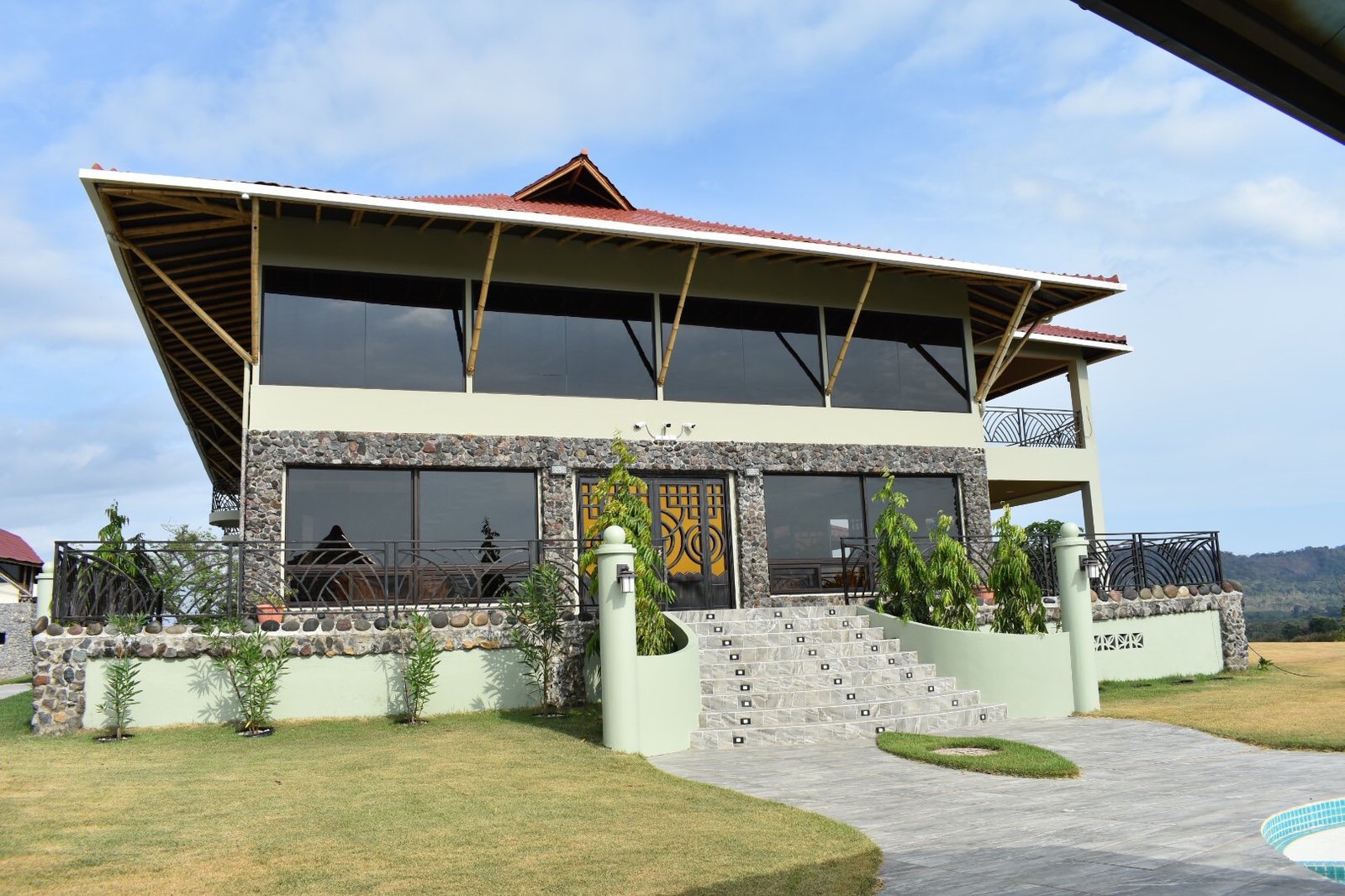 Bamboo fishing Lodge!