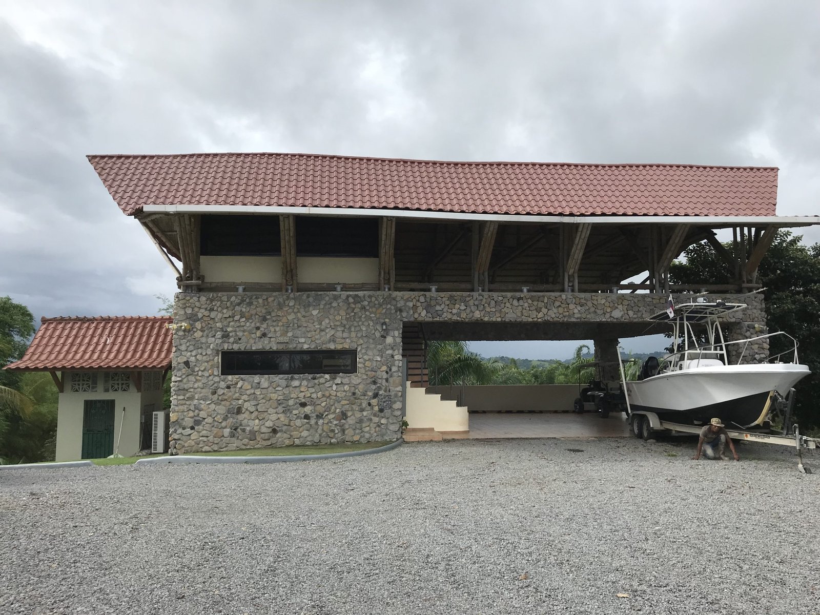 boats hangars